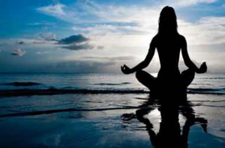 Медитация способствует снижению уровня стресса у людей с тревожными расстройствами