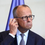 Мерц анонсировал видеоконференцию "коалиции желающих" по помощи Украине 19 августа