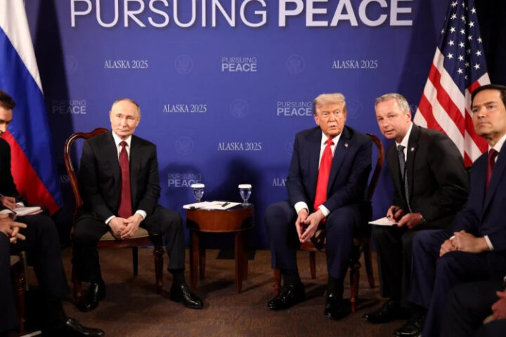 Началась встреча Путина и Трампа на Аляске для обсуждения конфликта в Украине