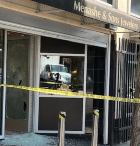 Ограбление ювелирного магазина в Сиэтле: похищены часы и бриллианты на 2 миллиона долларов за 90 секунд