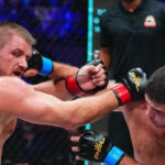 Олег Попов победил Александра Романова в финале Гран-при PFL в Голливуде