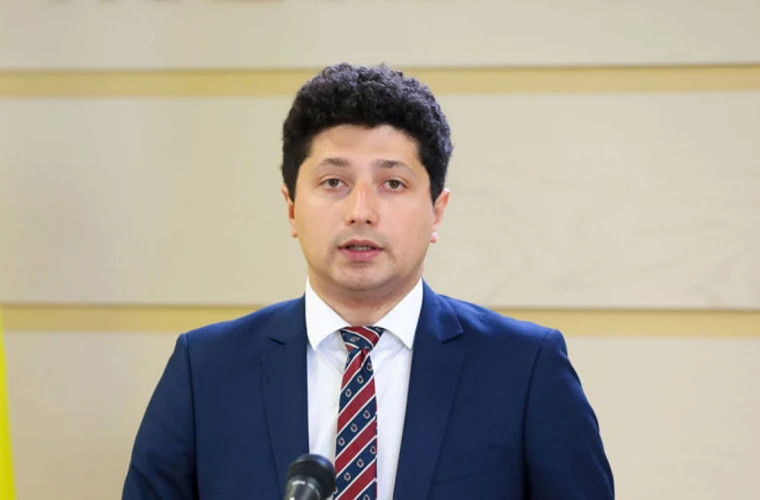 Раду Мариан извинился за слова о предпочтении экспорта IT-услуг перед яблоками