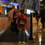 Родители оставили сына в аэропорту Барселоны из-за просроченного паспорта