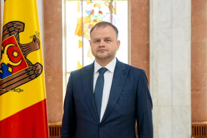 Роман Рошка поддерживает сокращение избирательных участков в Приднестровье для обеспечения справедливости голосования