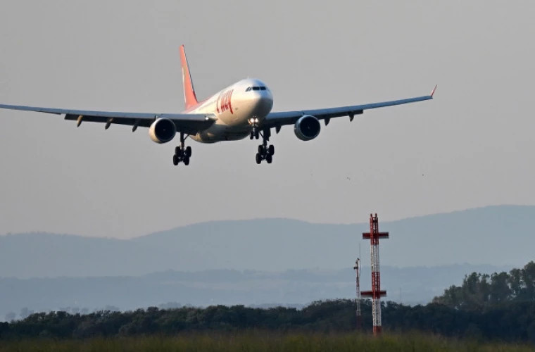 Самолёт с россиянами экстренно приземлился в Таллине из-за атаки украинских дронов