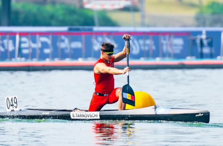 Сергей Тарновский завоевал бронзовую медаль на чемпионате мира по гребле в Милане
