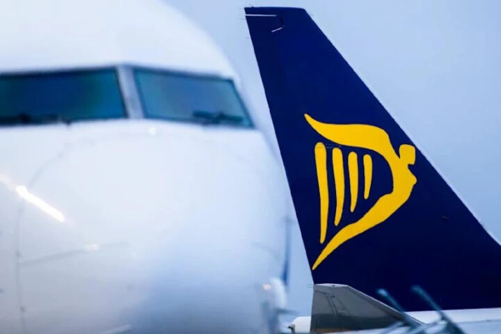 Сотрудники наземного обслуживания в Испании объявили забастовку, что повлияет на рейсы Ryanair