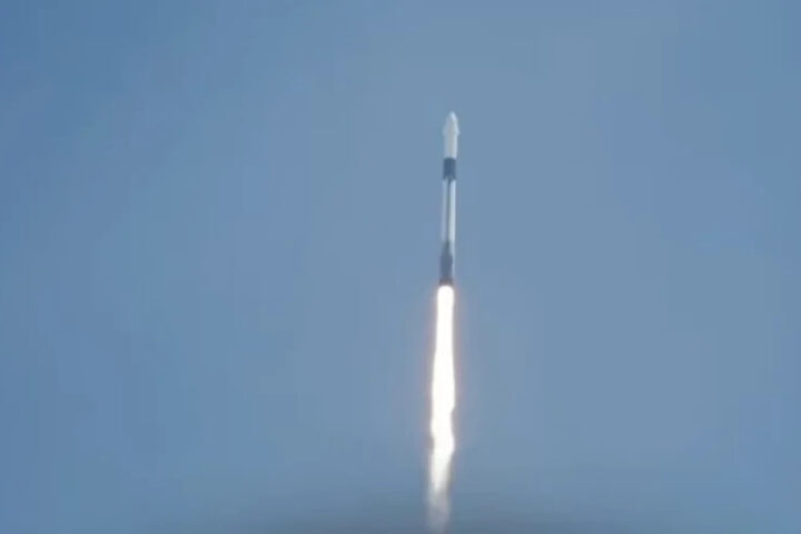 SpaceX отправила на МКС опасные бактерии для исследования их поведения в космосе