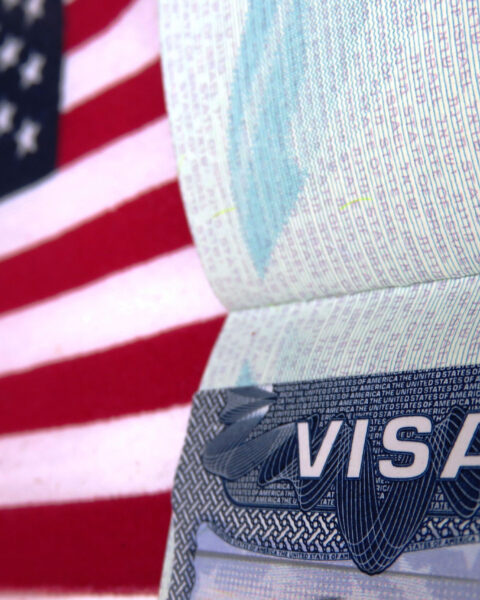 США введут требование о залоге до $15 тыс. для некоторых виз
