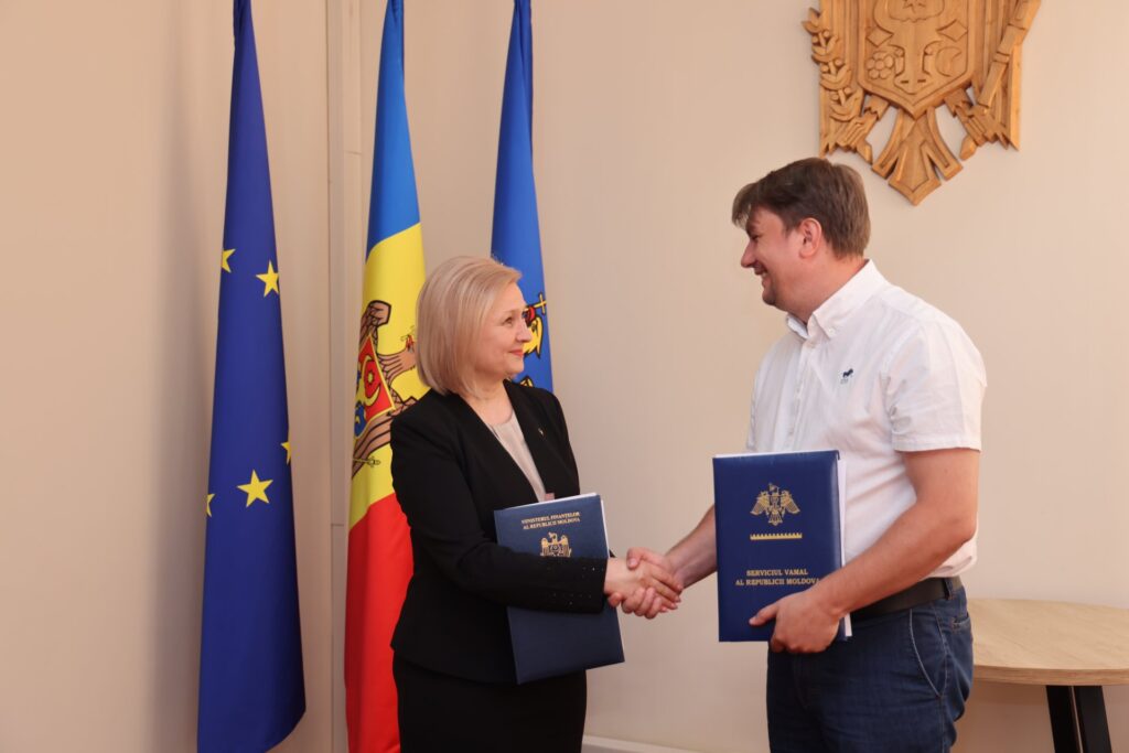 Таможенная служба и инспекция финансового контроля усиливают сотрудничество против финансового мошенничества