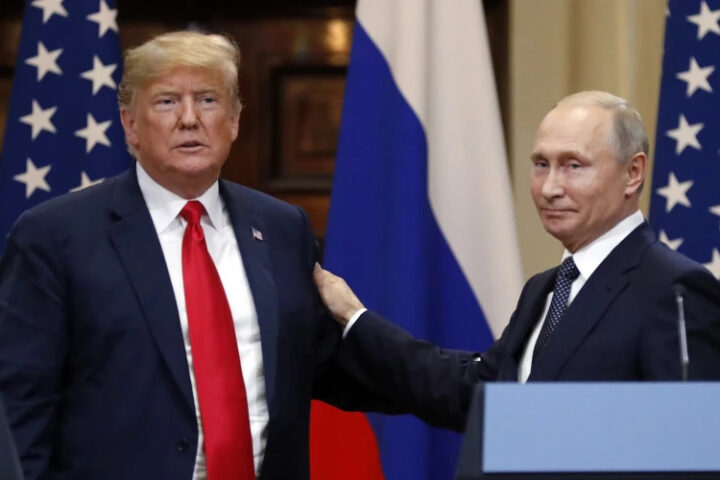 Трамп анонсировал встречу с Путиным на Аляске 15 августа