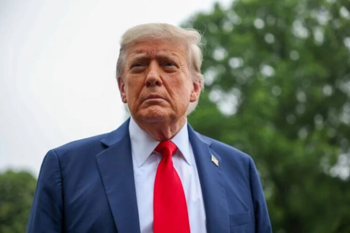 Трамп пообещал Европе не обсуждать с Путиным украинские территории на встрече на Аляске