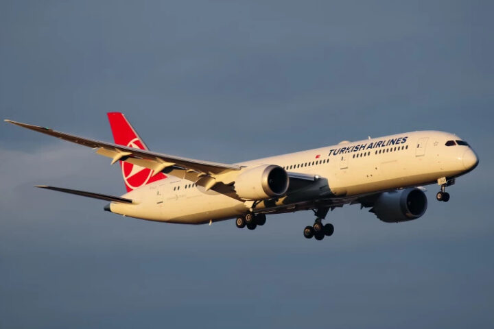 Турция прекратила торговые отношения с Израилем и закрыла воздушное пространство