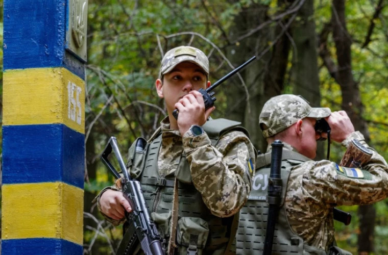 Украина отменяет ограничения на выезд для мужчин в возрасте от 18 до 21 года