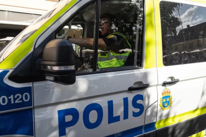 В Швеции в Эребру во время молитвы произошла стрельба, два человека ранены