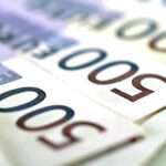 В Швейцарии учительница, продолжавшая получать зарплату после увольнения, обязана вернуть 30 272 франка