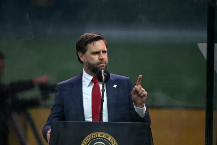 Вице-президент США Джей Ди Вэнс встретится с президентом Украины Владимиром Зеленским в Овальном кабинете