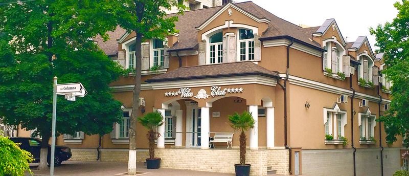 Скандал вокруг отеля Villa Elat в Кишиневе: жалобы гостей на пыль, грязь и игнорирование претензий