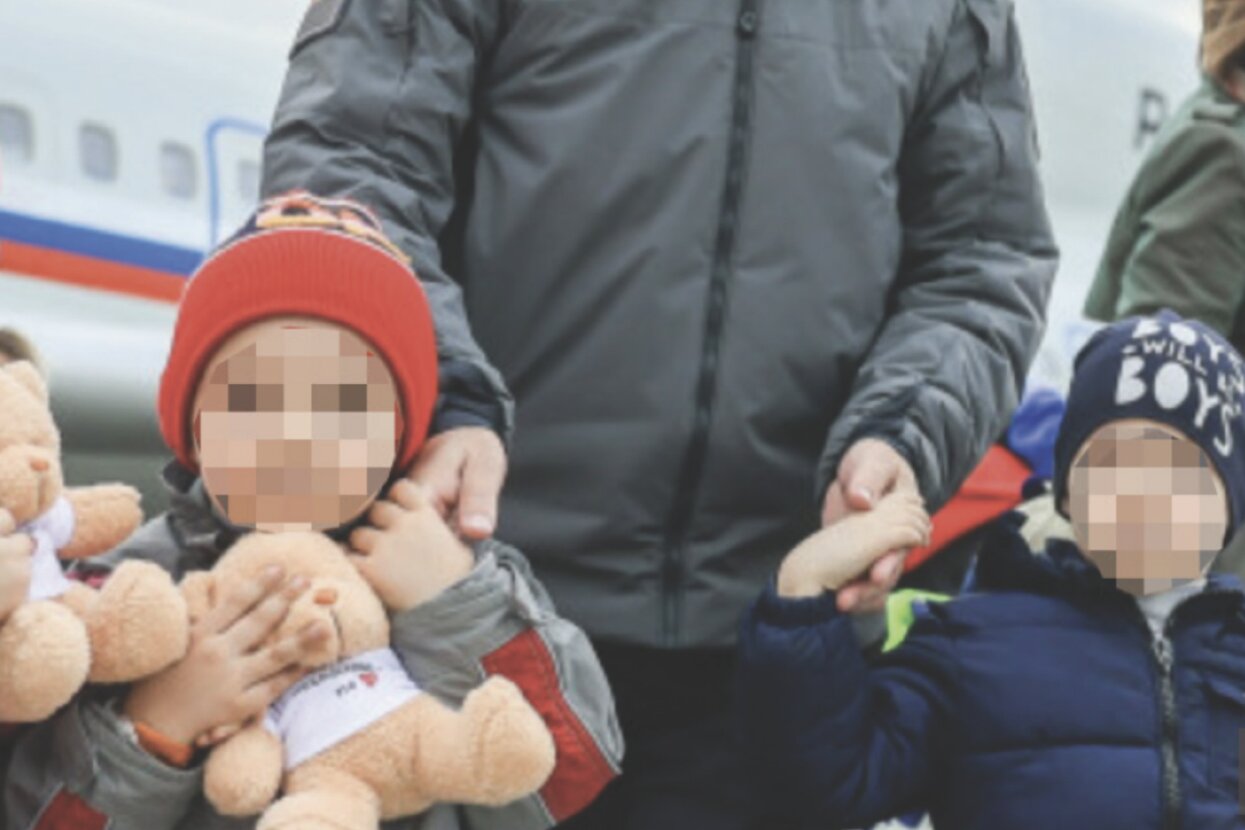 Власти ЛНР опубликовали базу украинских детей для усыновления