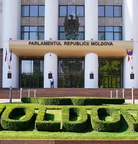 За четыре года работы парламента 11-го созыва подано 1967 законодательных инициатив