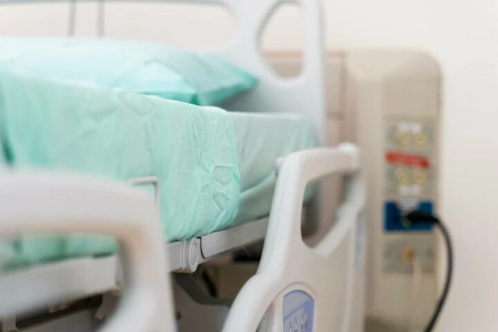 Житель Калифорнии заболел чумой после укуса блохи во время кемпинга