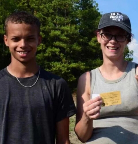 Американская семья нашла коричневый алмаз в государственном парке Арканзаса