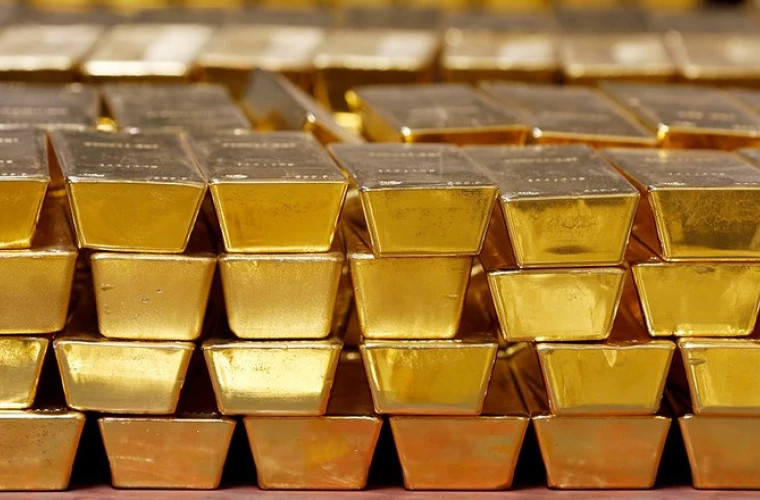 Цены на золото достигли рекорда на фоне роста спроса из-за ситуации в США