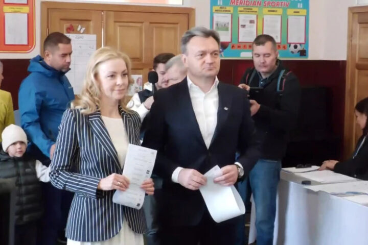 Дорин Речан проголосовал за суверенитет Молдовы на выборах в парламент 28 сентября