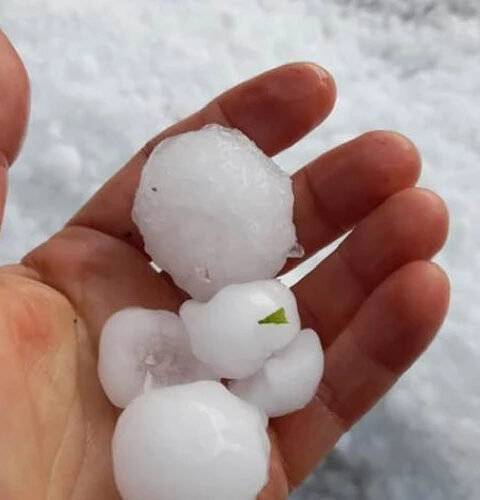 Экстремальная погода в Румынии: предупреждение о «жёлтом» уровне опасности и грозах
