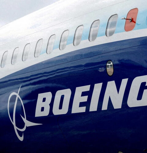 FAA предлагает штраф в 3,1 миллиона долларов компании Boeing за нарушения безопасности