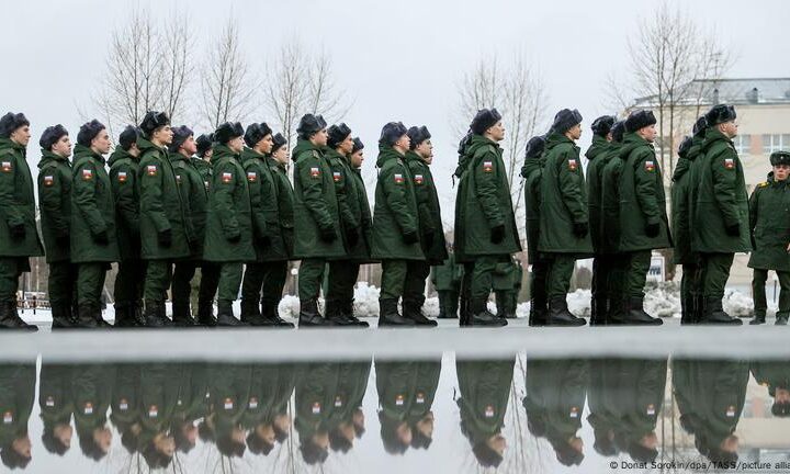 Госдума одобрила закон о круглогодичном призыве на срочную службу