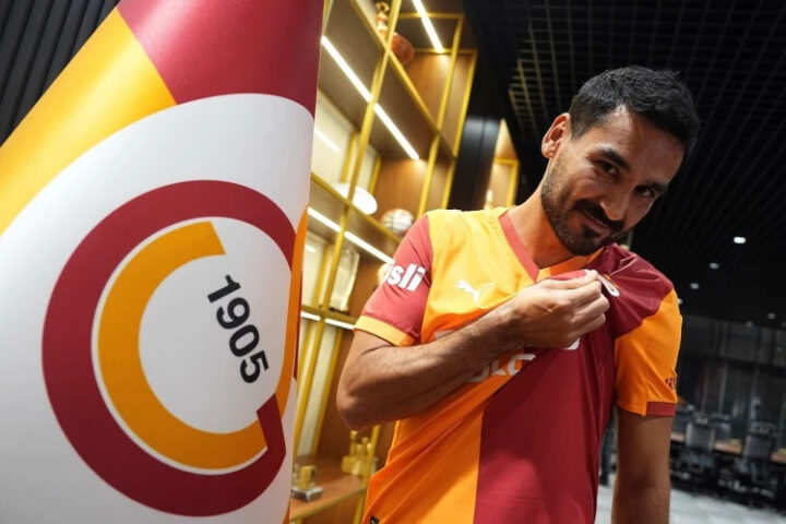 Илкай Гюндоган подписал контракт с «Галатасараем» и дебютирует в Турции