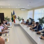 Министр экологии Лазаренко оспаривает предупреждение ЦИК после участия в встрече с мэрией Чореску