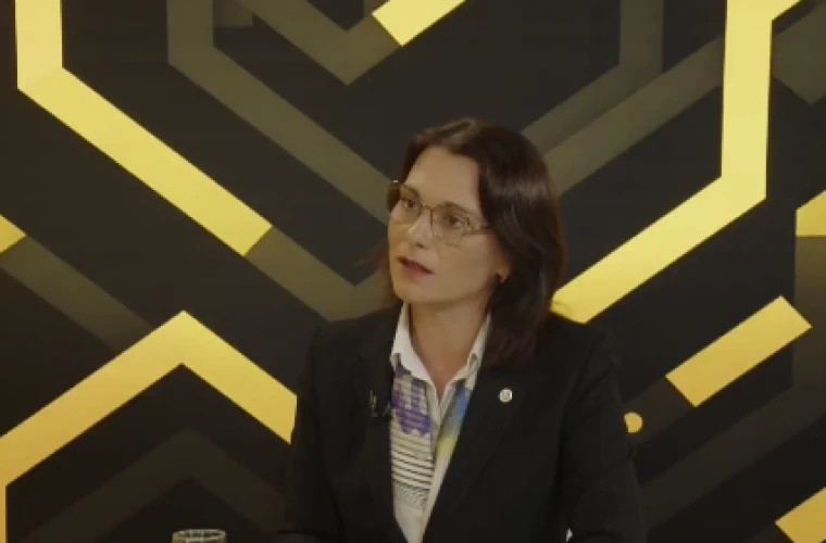 Министр внутренних дел о дезинформации в интернете: "Необходимая скорость реагирования отсутствует"