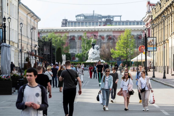 Опрос: 59% украинцев за компромисс и прекращение военных действий с Россией