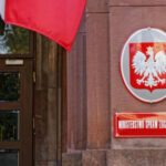 Польша призывает граждан немедленно покинуть Беларусь на фоне угроз безопасности
