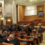 Румынский депутат Дорин Попа, перешедший в правящую коалицию, случайно подписал вотум недоверия правительству
