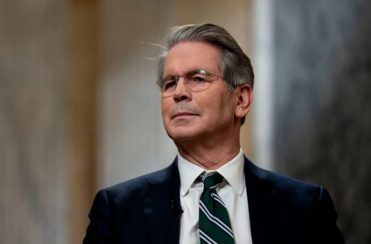 Скотт Бессент: завершение войны в Украине возможно за 60-90 дней при введении вторичных тарифов на российскую нефть