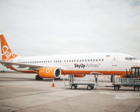 SkyUp запускает 11 новых рейсов из Кишиневского аэропорта в Грецию, Францию и Италию