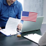 США намерены изменить закон о гражданстве, отменив автоматическое права рождения