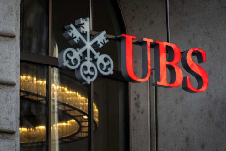 UBS рассматривает возможность переезда в США из-за новых требований швейцарского правительства
