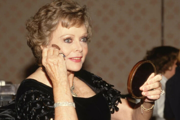 Актриса Джун Локхарт, звезда сериалов «Лэсси» и «Затерянные в космосе», ушла из жизни в 100 лет