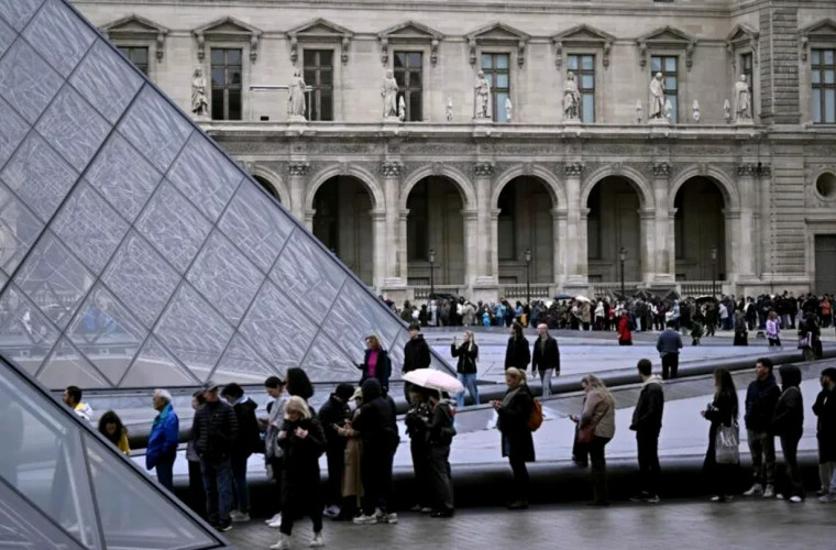 Арестованы двое подозреваемых в ограблении Лувра в Париже