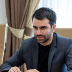 Артур Мижа уходит с постов в правительстве и ПДС после десяти лет работы
