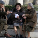 Число пенсионеров в Молдове уменьшилось на 472 человека с начала года