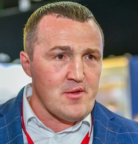 Денис Лебедев о возможной трилогии Бивол–Бетербиев: «Артура спасёт только точный удар»