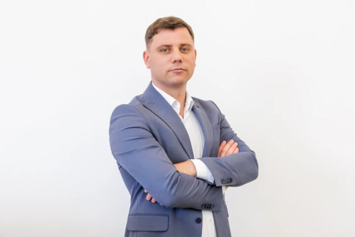 Думитру Ройбу избран новым председателем политической партии «Альянс «Moldovenii»