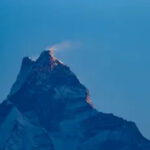 Два альпиниста погибли во время восхождения на гору Амадаблам в Непале