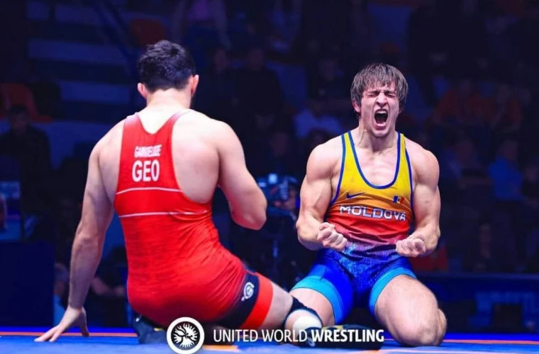 Евгений Михалчан поборется за золото чемпионата мира по борьбе в Сербии