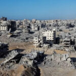 Израиль возобновил авиаудары по сектору Газа после обстрела ХАМАСом израильских солдат